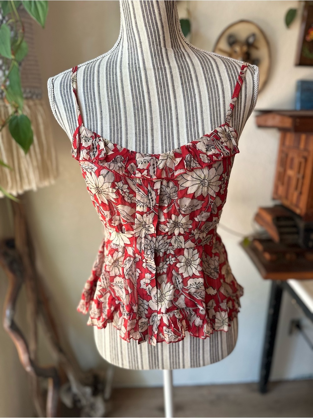 Banana Republic Red Floral Ruffle Cami